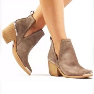 Jeffrey Campbell Cromwell Booties